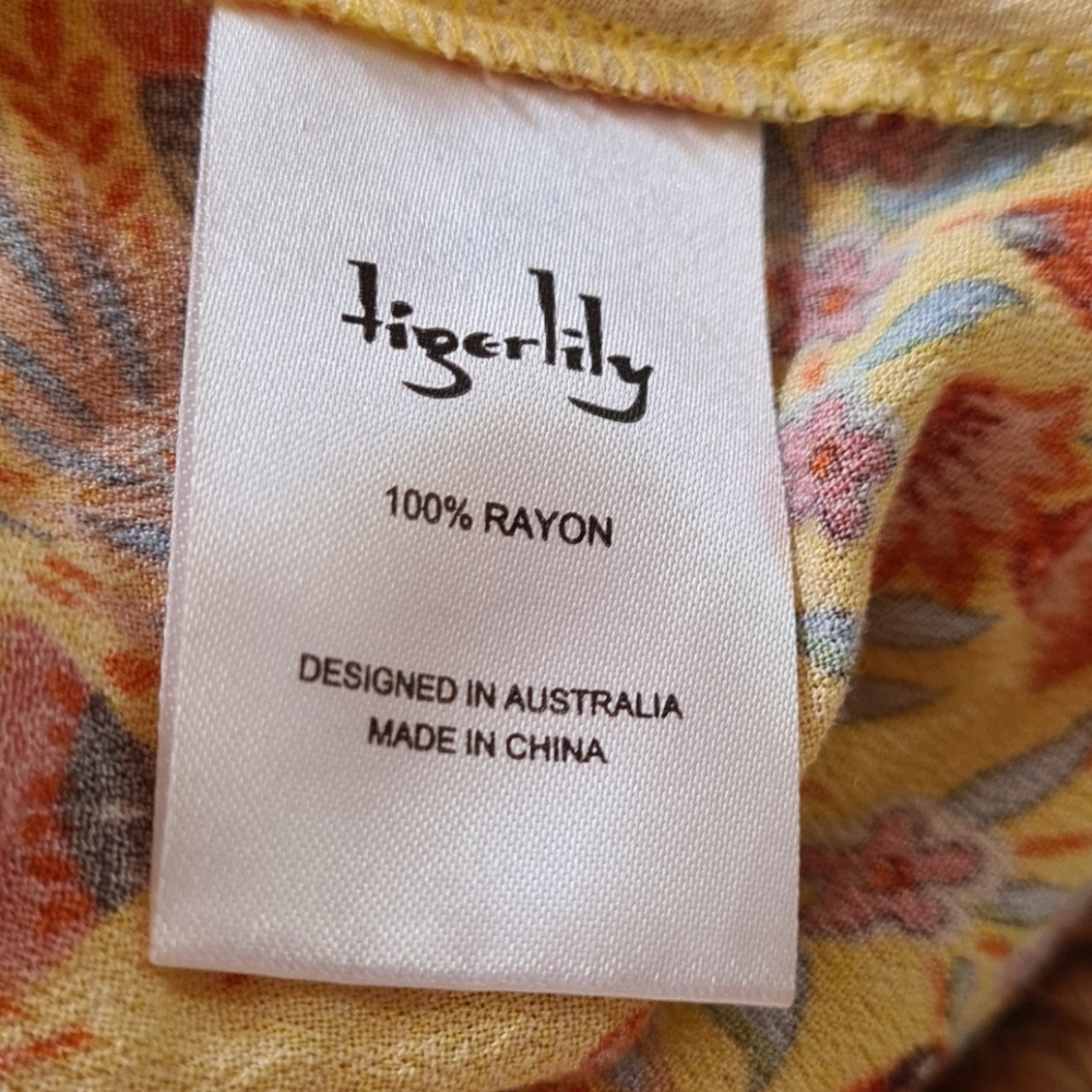 TIGERLILY Top - Picture 8 of 8